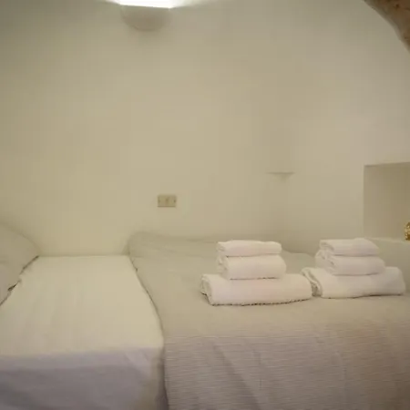 Trulli Brunone קסטלאנה גרוטה